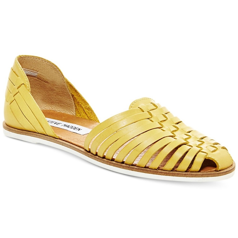 Steve Madden Hillarie flat